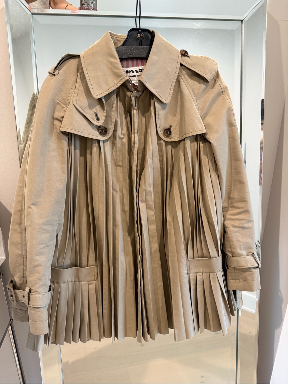 Authentic Pre-owned Junya Watanabe Beige Pleated Trench Coat Size small